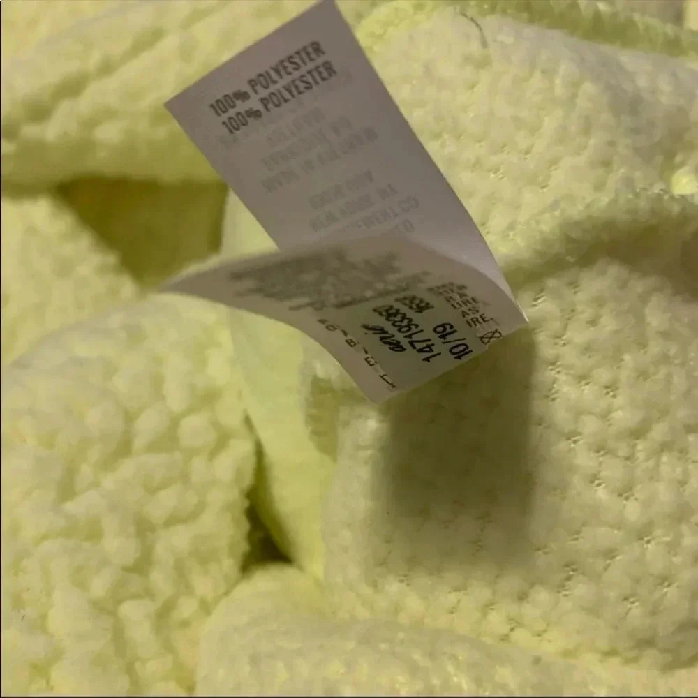 Aerie by American Eagle Neon Sherpa Pullover Oversize Sweater Hightlighter